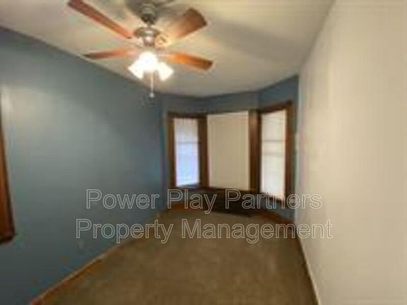 3rd image of 608 Auburn Ave #1