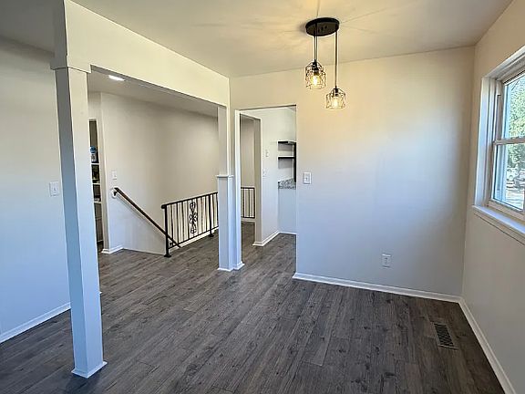 5th image of 5711 NW Hillside Dr #A