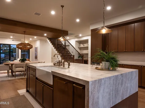 4524 E DEVONSHIRE Avenue, Phoenix, AZ 85018