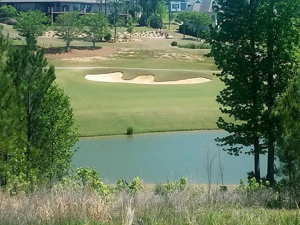 1st image of 220 Twin Ponds Ln