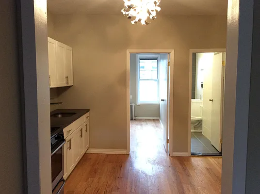 Rented by Nooklyn NYC LLC | media 12