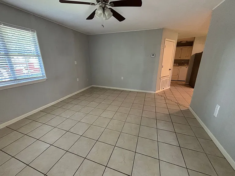 6450-6462 W Nicole Ln — Photo 5