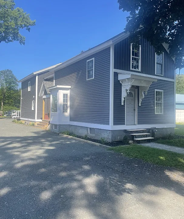 42 Shepard St