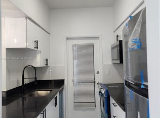 2000 Normandy Dr #204, Miami Beach, FL 33141