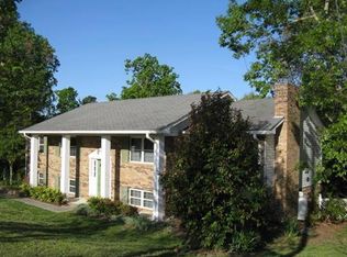 687 Woodgate Rd, Ringgold, GA 30736