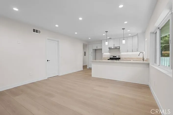 5846 Freeman Ave #A — Photo 8