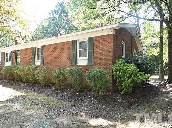 2nd image of 3808 Martin Ave