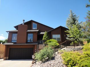 122 Ridgecrest Dr, Klamath Falls, OR 97601