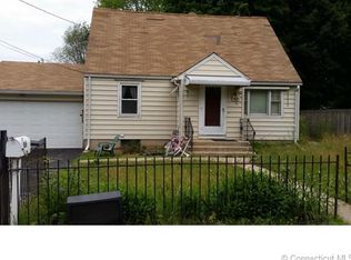 86 Rockledge Dr, Waterbury, CT 06706