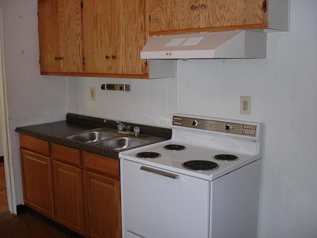 Kitchen View1