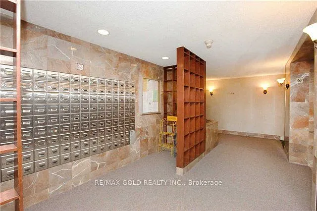 3 bed, $2,600 — Photo 3