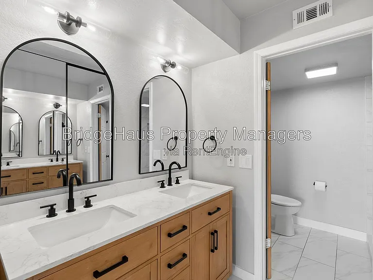 6531 Corte Valdez — Photo 21