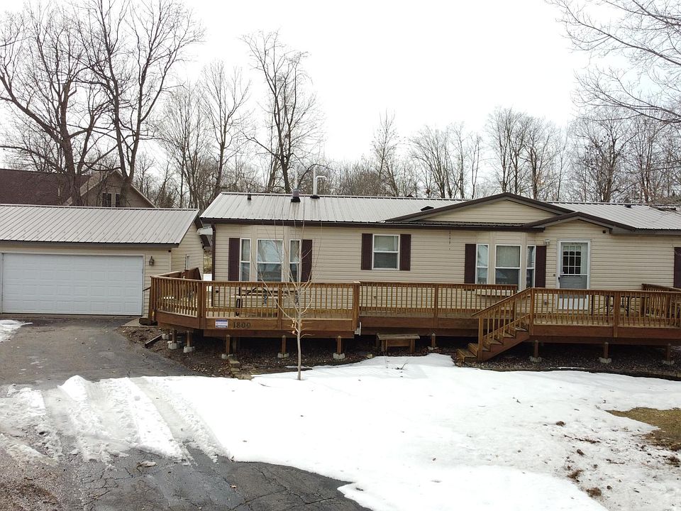 1st image of 1800 White Cloud Dr E