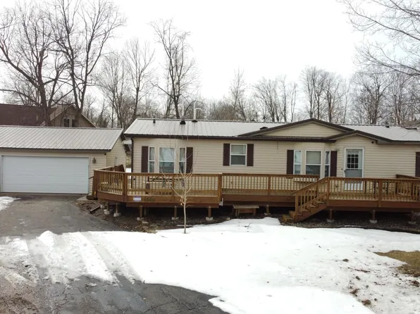 1800 White Cloud Dr E, Isle, MN 56342