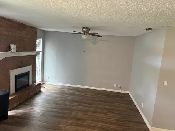 136 SE Bracken Way APT 101, Lake City, FL 32025