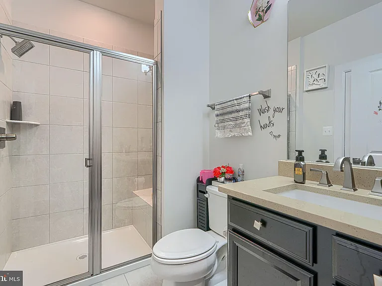 7142 Starmount Way — Photo 37