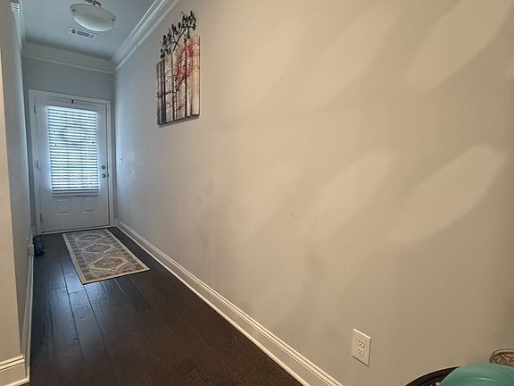 4th image of 2499 Irwell Way