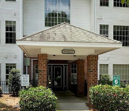4th image of 1231 Ladys Island Dr Unit 123