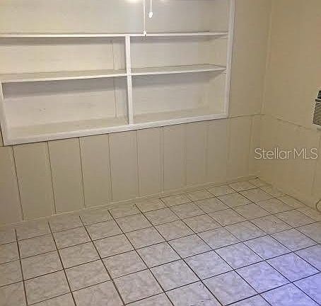 5th image of 8370 Bumford Ave