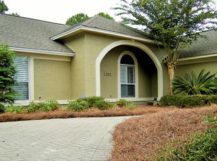 490 Wahoo Rd, Panama City Beach, FL 32408