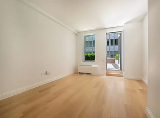 1 Wall St APT 814, New York, NY 10005