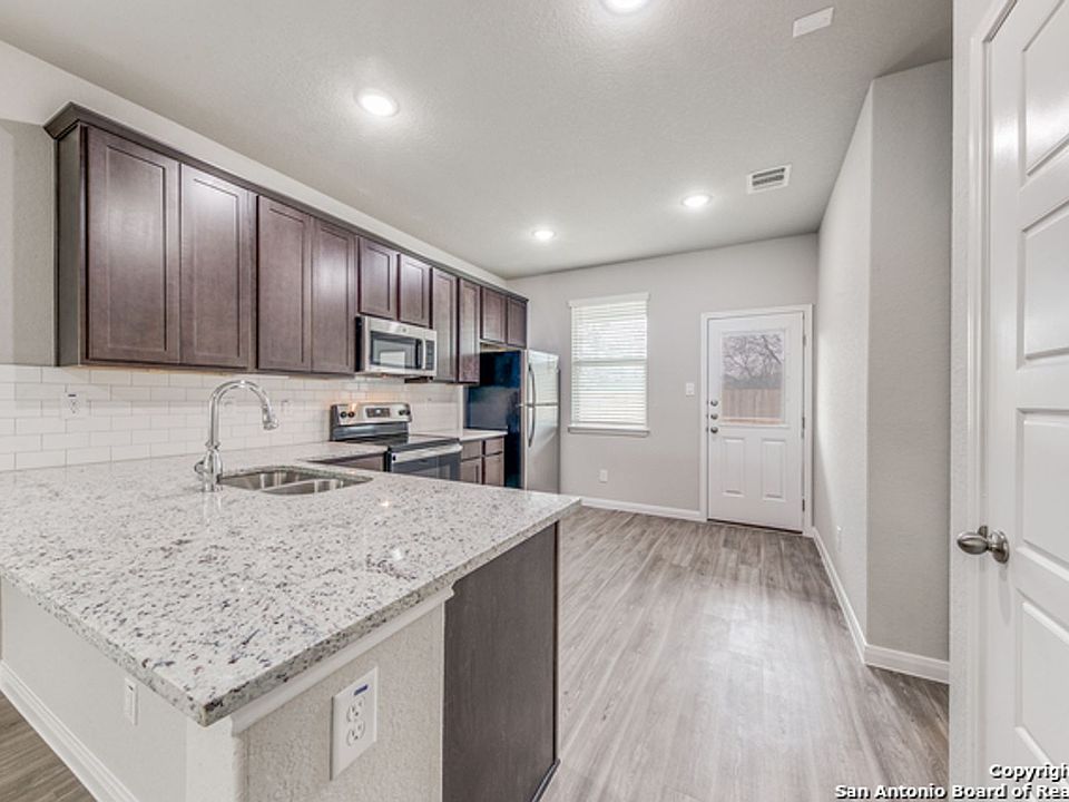 169 Moon Ln Cibolo TX Zillow