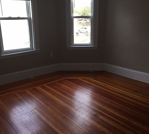 3rd image of 57 Grafton St #1