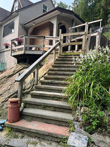 2nd image of 376 Pine Hill Road