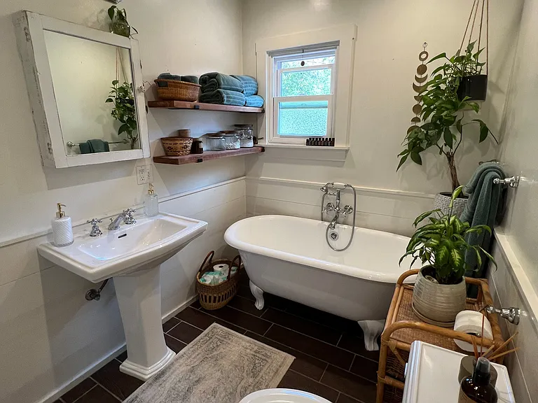 153 Forest Ave — Photo 15