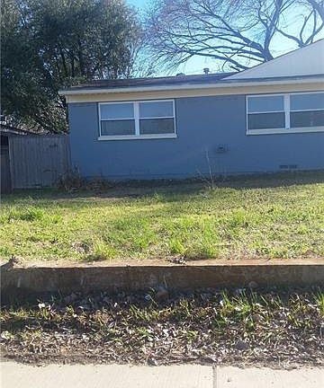 3rd image of 3412 Oates Dr