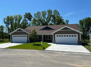 309 Edenview Ln, Eden, WI 53019
