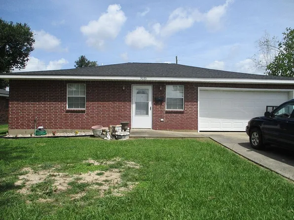 3020 Admiral King St, Lake Charles, LA 70615