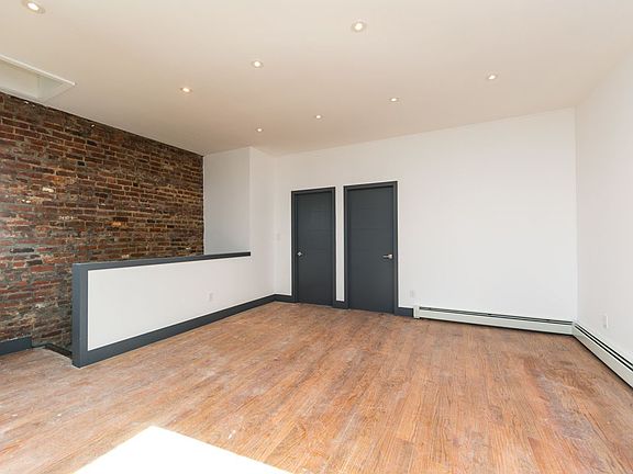 3rd image of 383 Essex St
