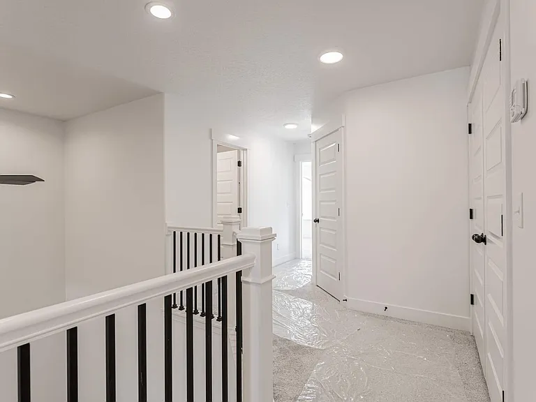 13728 S Devers Dr — Photo 5