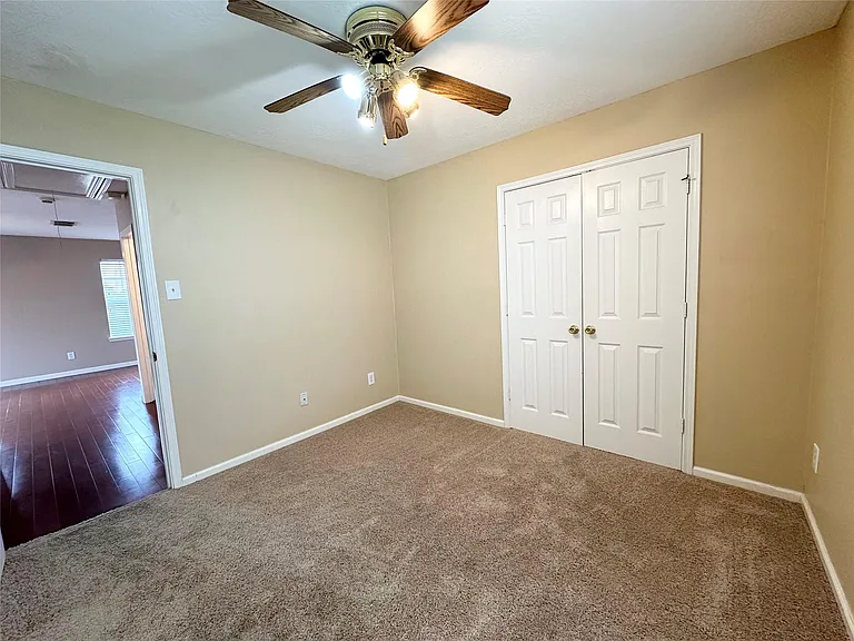 9922 Sand Lodge Ln — Photo 18
