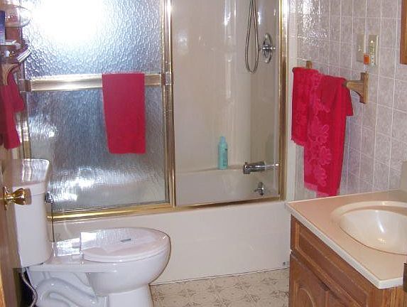 4th image of 8849 Maple Shores Dr