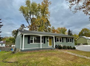 56 Lafayette St, Walden, NY 12586