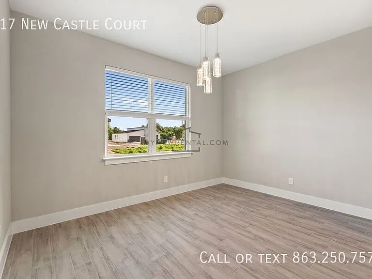 217 Newcastle Ct — Photo 15