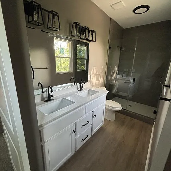 805 Thieme St — Photo 8