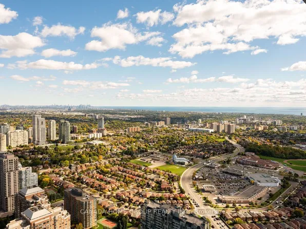 3900 Confederation Pkwy #5310, Mississauga, ON L5B 0M3