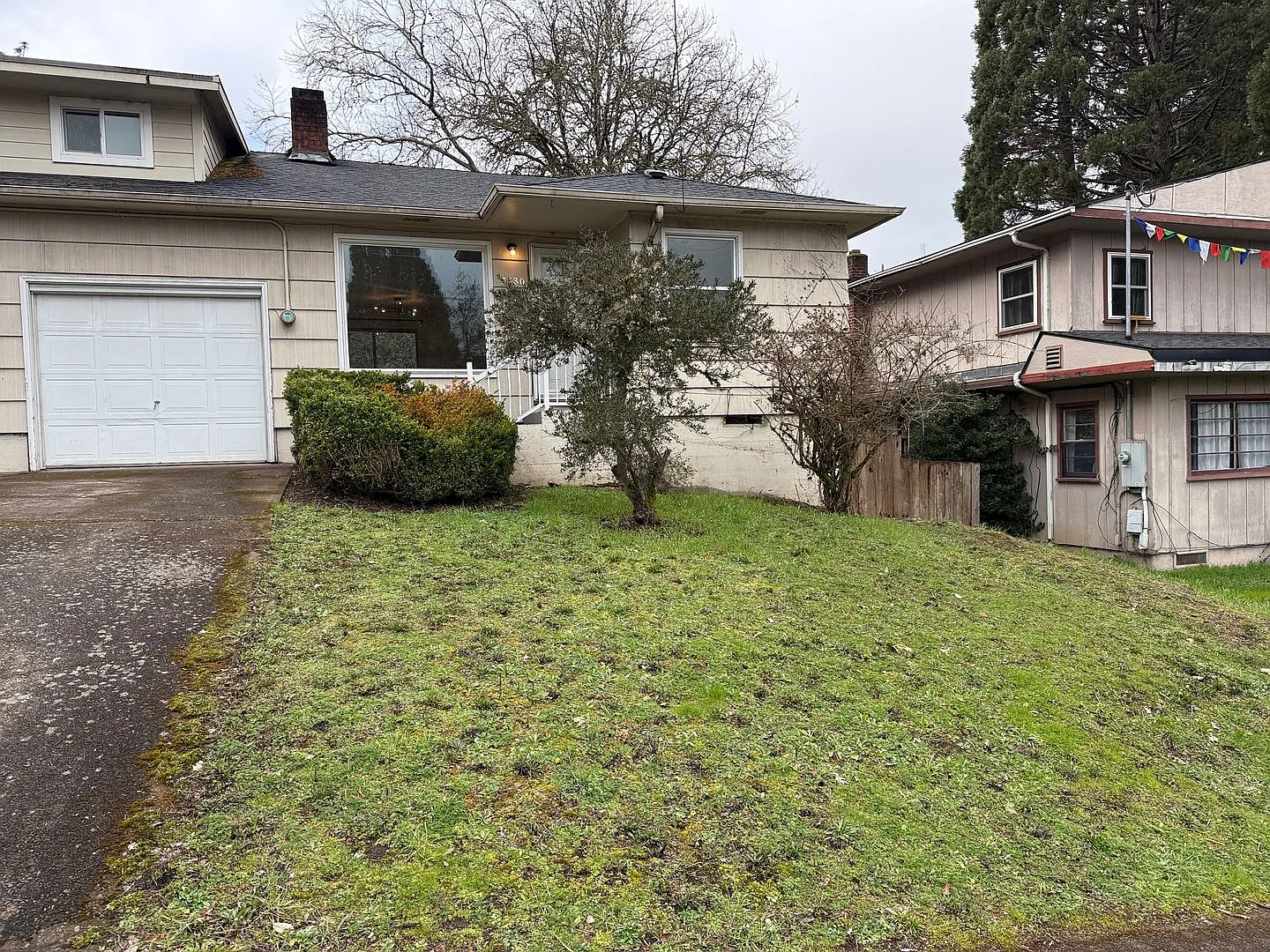 3480 Donald St photo 1