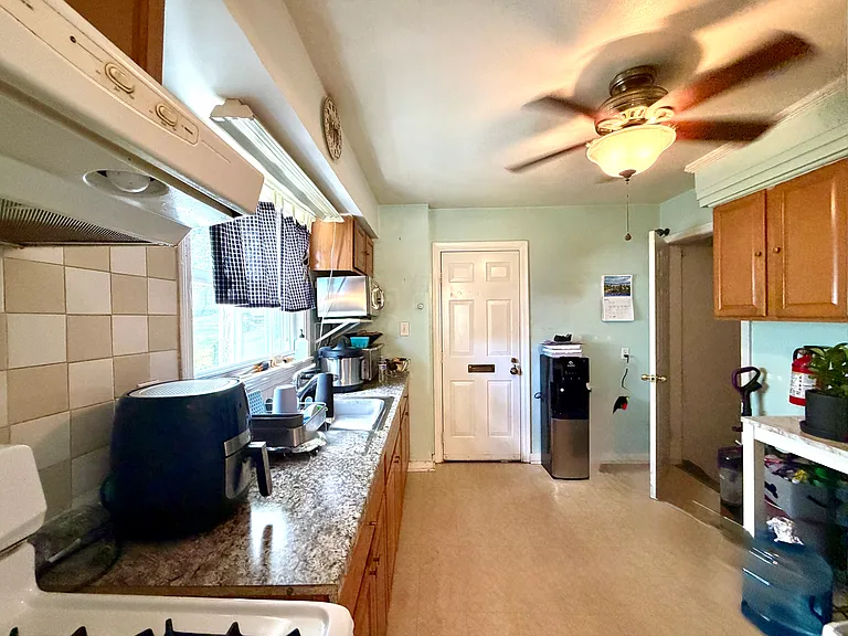 1451 Nelden Rd — Photo 9
