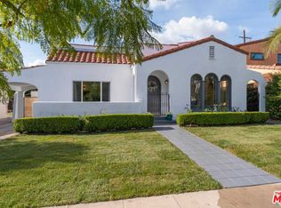 585 N Bronson Ave, Los Angeles, CA 90004