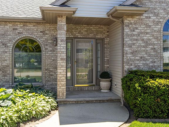 2nd image of W5875 Sweet Clover Dr