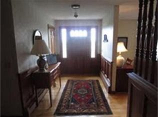 8 Crocker Hill Rd, Paxton, MA 01612