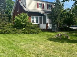 25 Forester Ave, Warwick, NY 10990