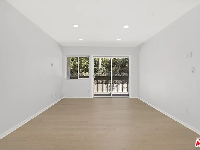 4900 Overland Ave #178 — Photo 7