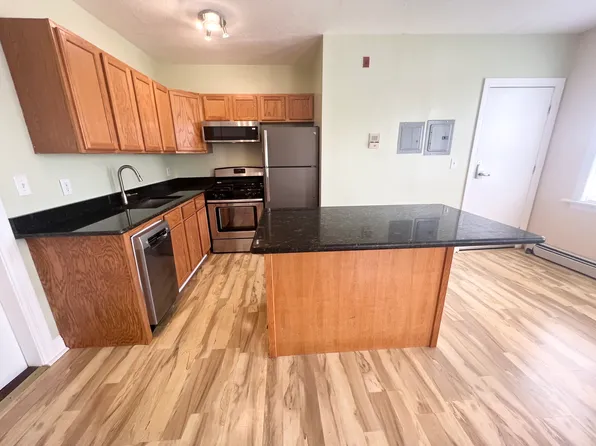 83 America St, Providence, RI