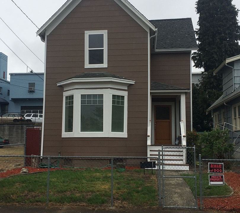 1st image of 810 Cogean Ave