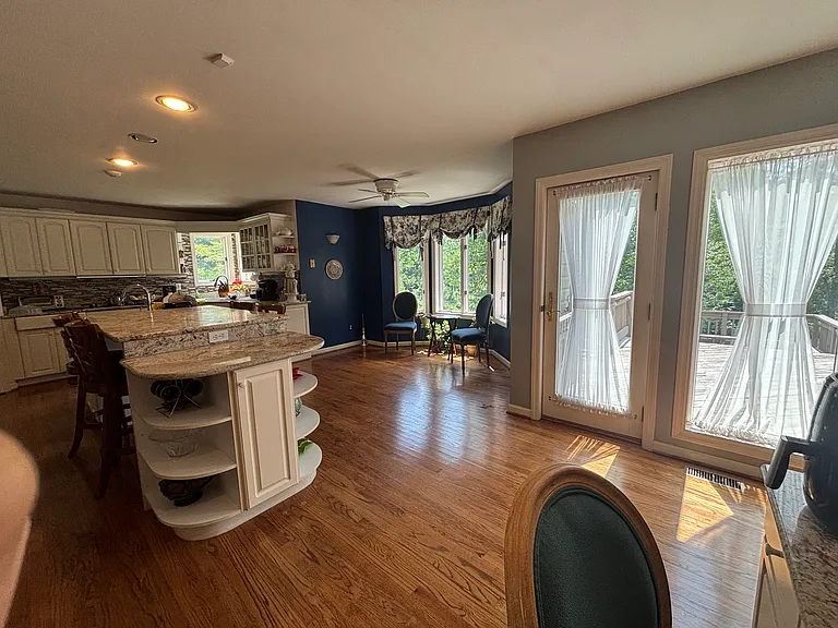 7 William Ct — Photo 9